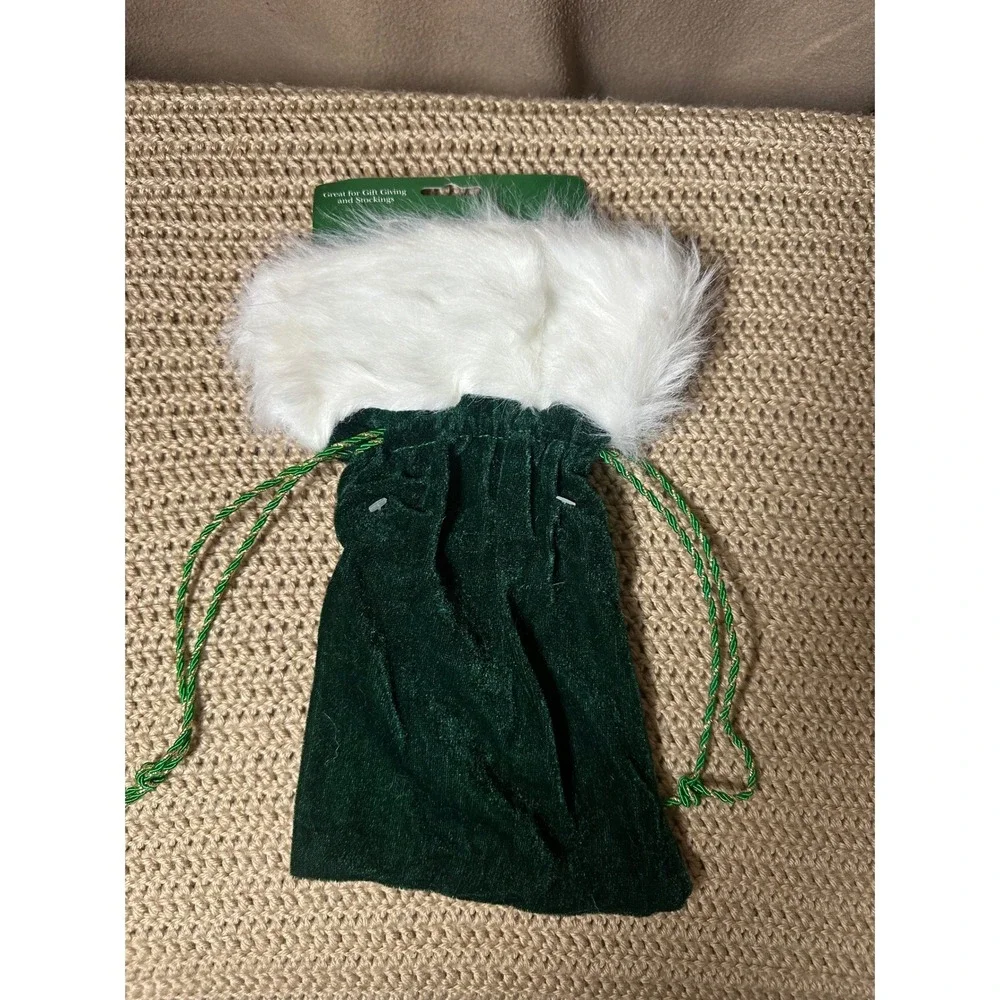 Holiday Velvet Decor Christmas Gift Bags Faux Fur Trim Lot of 5 Red Green
